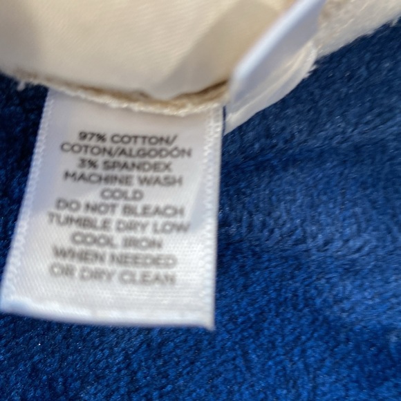 Loft shorts.  Color : tan/cream. Size 8. - Picture 4 of 4